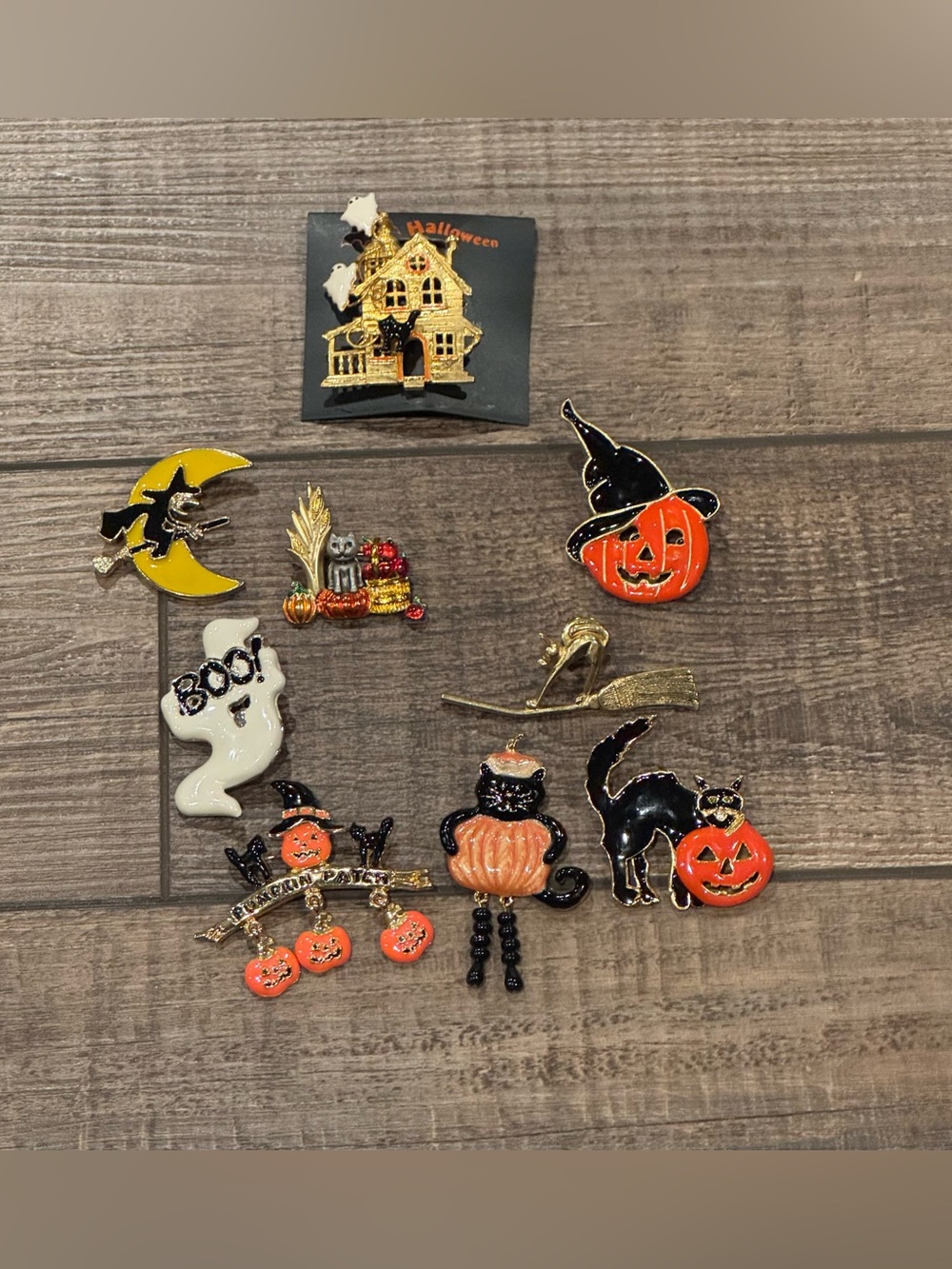 Vintage Halloween Brooch Pin Lot of 9  Ghost, Black Cats, Witch & Jack O Lantern